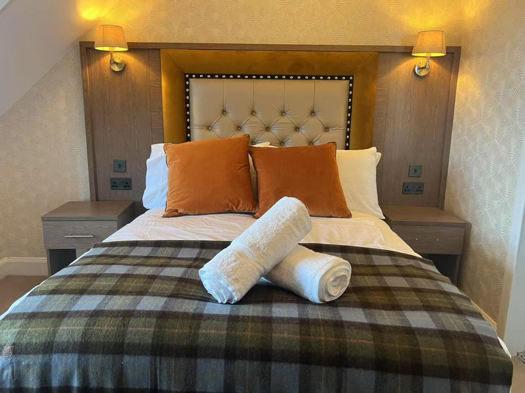 Guest house Kingston *
